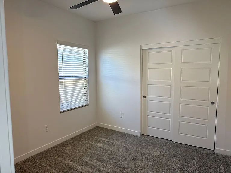40515 W Chambers Dr — Photo 15
