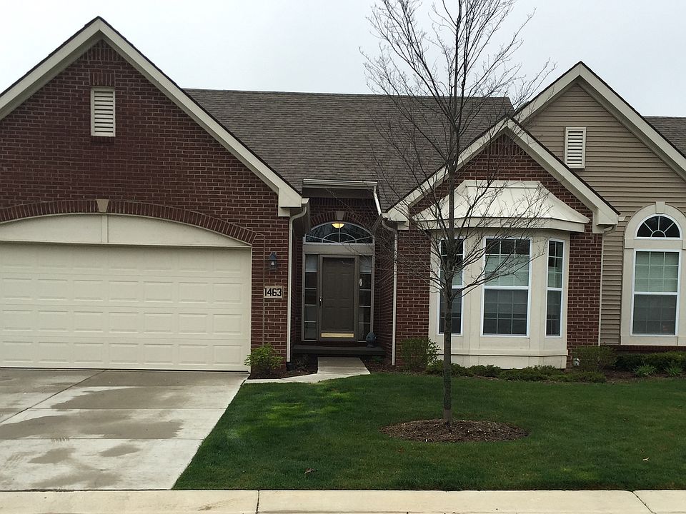 1463 Andover Circle