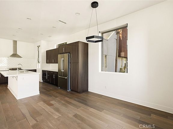 4th image of 2201 Tom Mix Rd