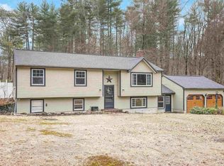 6 Rotterdam Dr, Litchfield, NH 03052
