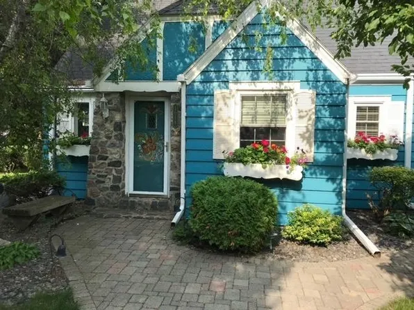 1018 Hawthorne St, Alexandria, MN 56308
