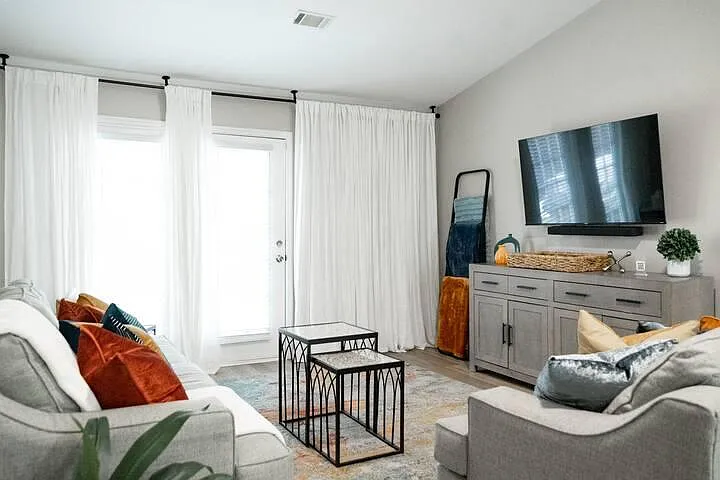 7038 Reagan Cir — Photo 18
