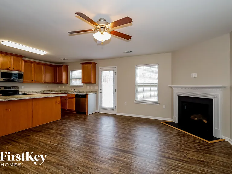 11721 Ragan Elizabeth Ct — Photo 3