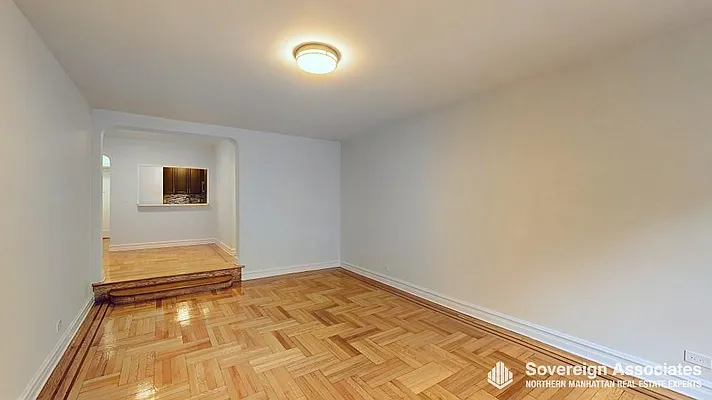 Sold by Sovereign Associates | media 3