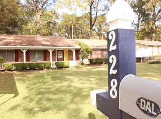 228 Mikell St, Jackson, MS 39212