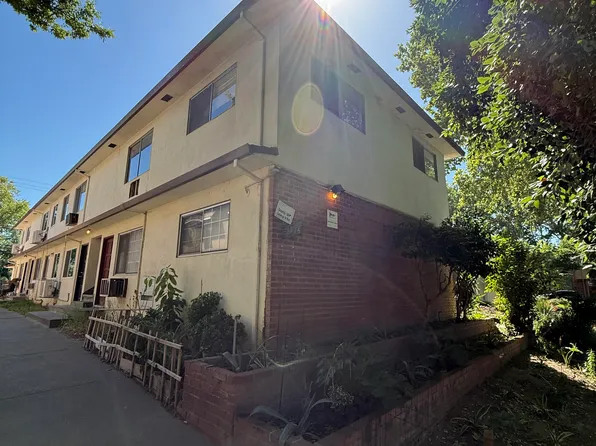1514 V St APT 8, Sacramento, CA 95818