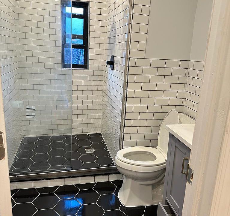 2nd image of 8307 Doran Ave Floor 2
