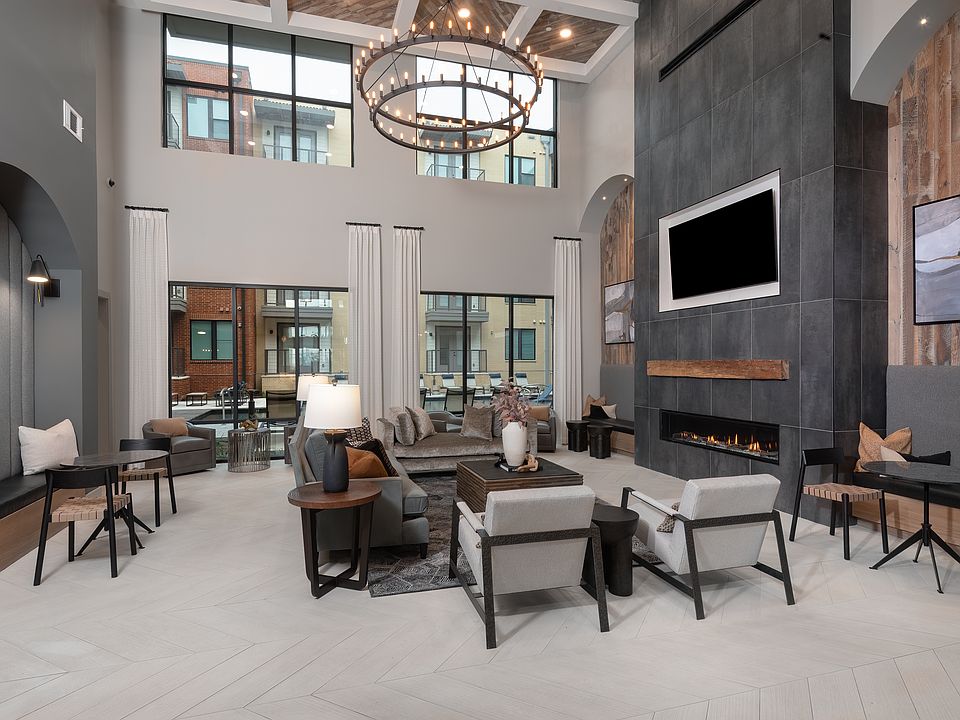 Urban Clubhouse
