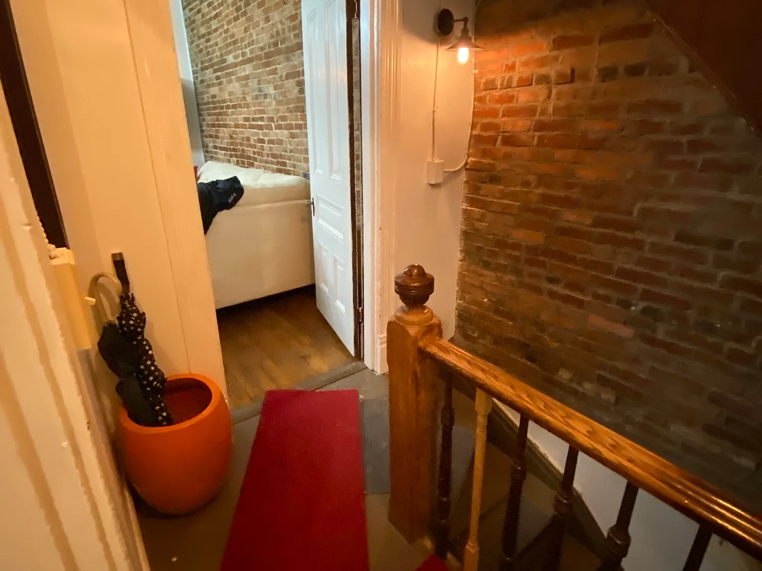 2 bed, 1500 sqft, $1,000 — Photo 3
