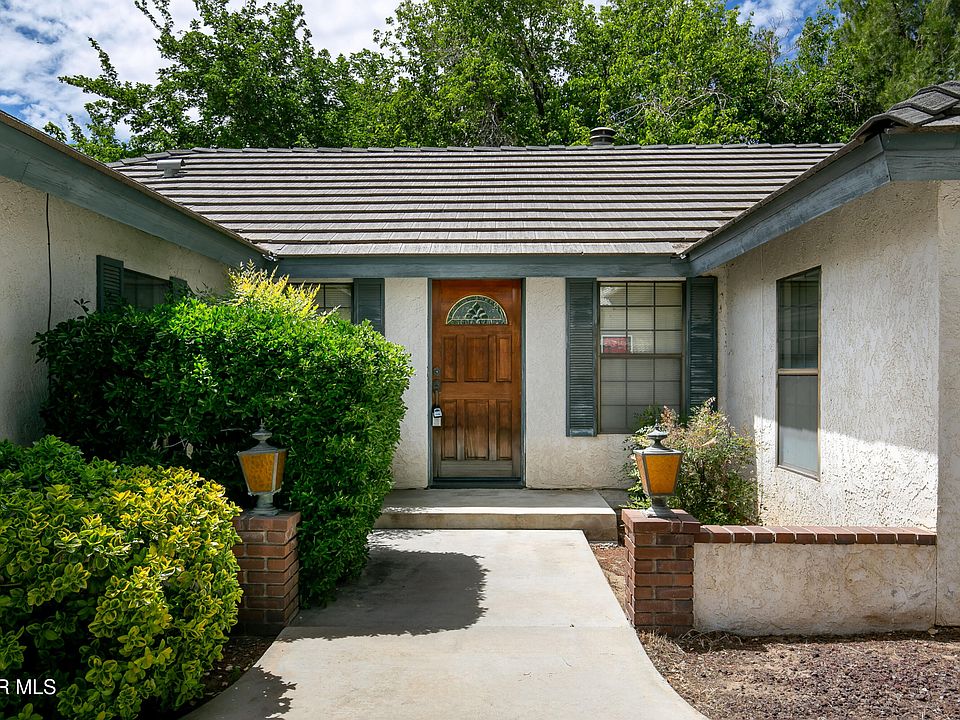 2nd image of 43037 Sachs Dr