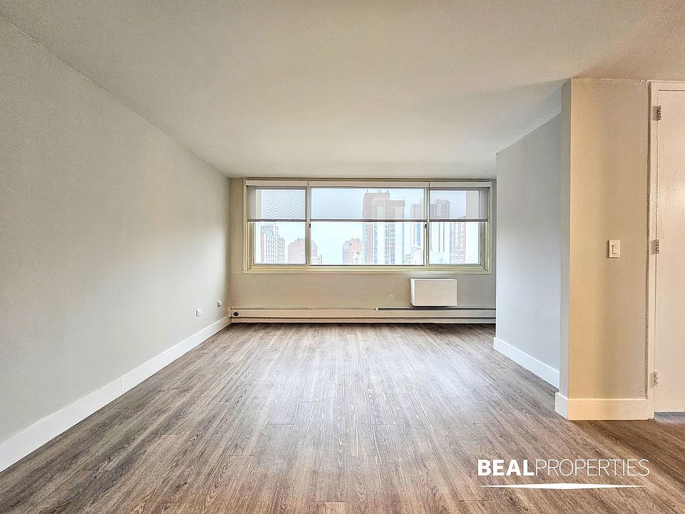 1st image of 1344 N Dearborn Pkwy #18H