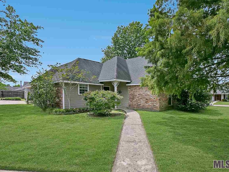 1st image of 1314 Queen Cathy Dr