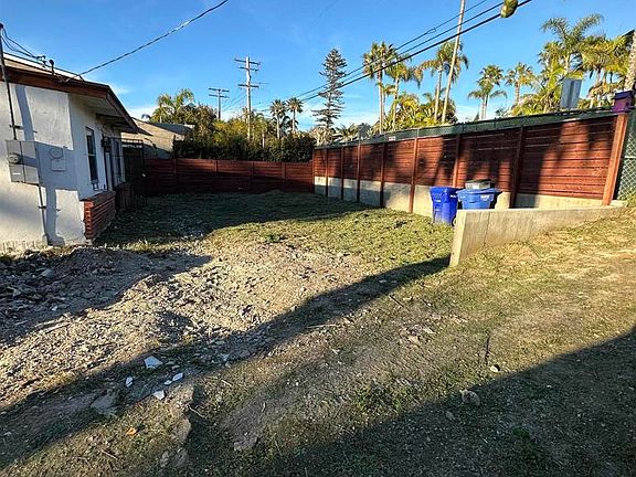 5th image of 844 Saxony Rd