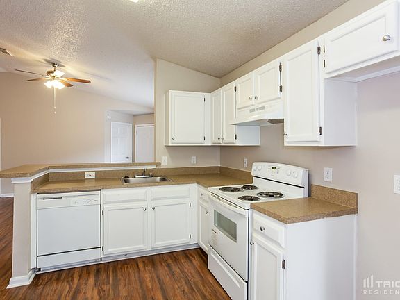 5th image of 3143 Boynton Dr