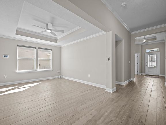 5th image of 306 Granite Ave
