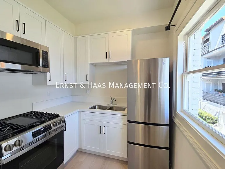321 Chestnut Ave #6 — Photo 7
