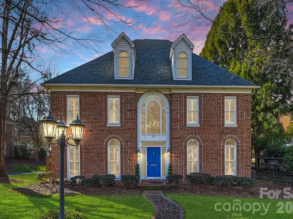 5242 Colony Rd, Charlotte, NC 28226