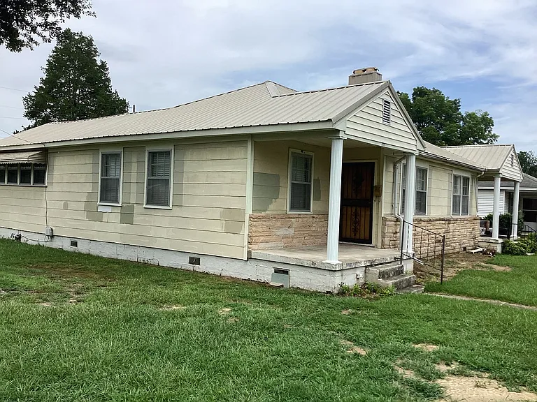 702 Ansley St #A — Photo 1