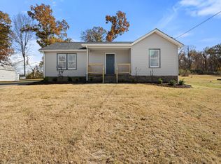 978 Long Beech Dr, Clarksville, TN 37042