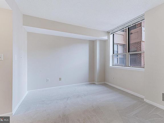 5th image of 4808 Moorland Ln APT 314