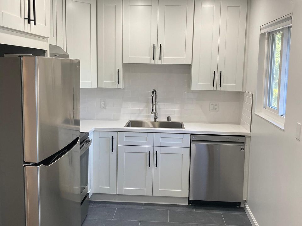 1st image of 721 Menlo Ave