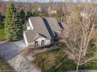 24296 Woodham Rd, Novi, MI 48374