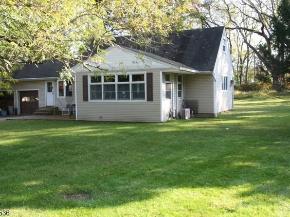 9 Robin Hood Rd, Parsippany-Troy Hills Twp., NJ 07950