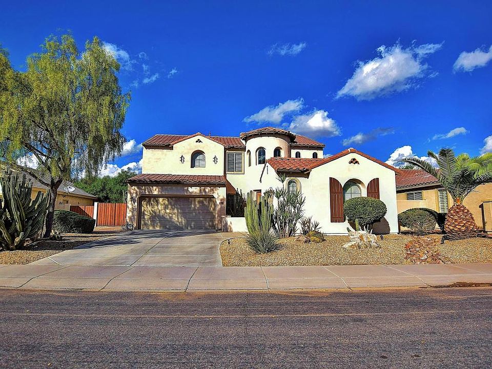 1st image of 392 W Lantana Pl