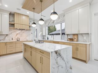 5080 Merganser Dr, Richmond, BC V7E3W5