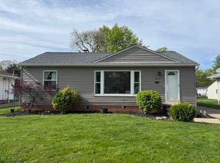 30101 Oakdale Rd, Eastlake, OH 44095