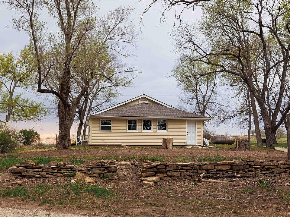 6726 NW Bailey Rd, Rossville, KS 66533 Zillow