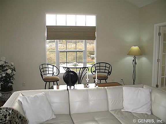 4th image of 5097 Cheshire Glen Rd