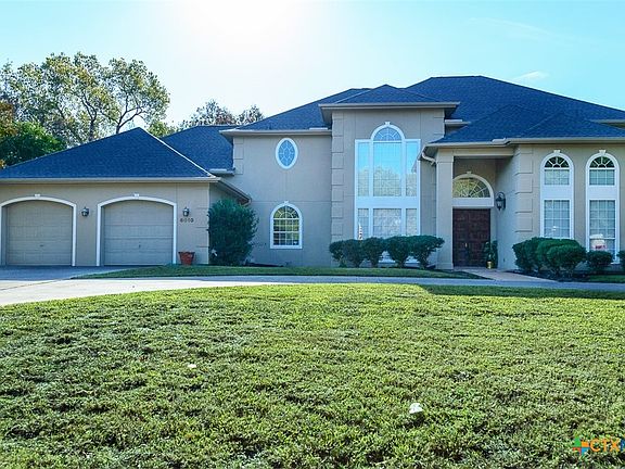 2nd image of 6010 Stillwood Cir