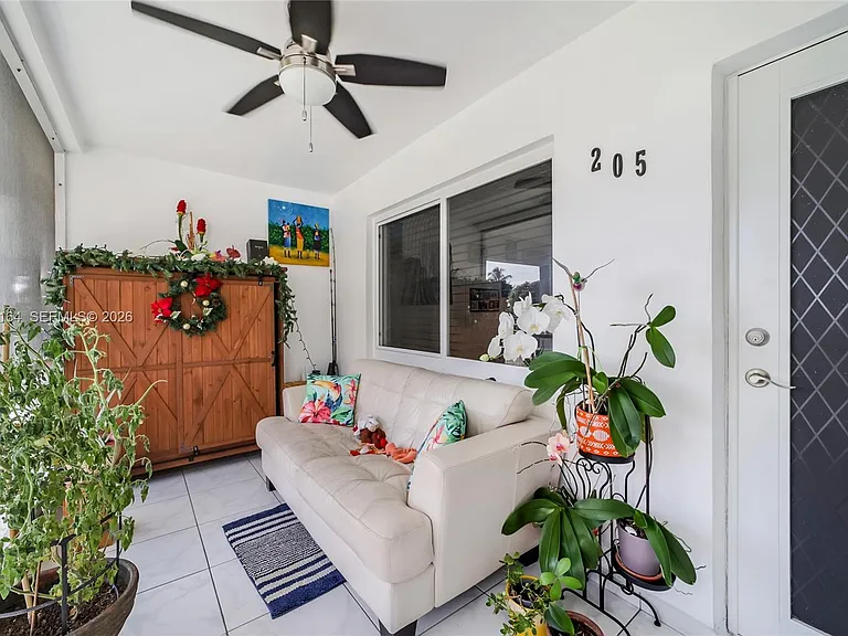 541 Blue Heron Dr #205 — Photo 23
