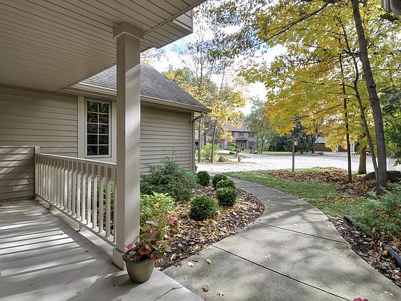 4th image of 8514 W Blackbird Ct