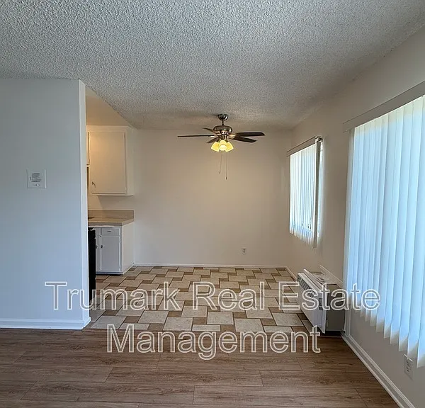 110 N Cedar St #23 — Photo 2