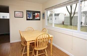 3rd image of 103 N Meadow Dr