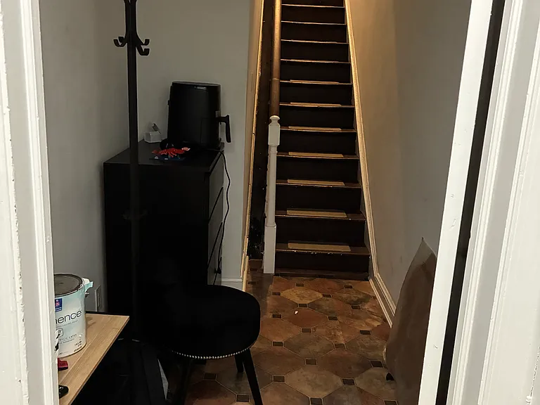2639 I St NW #C — Photo 1
