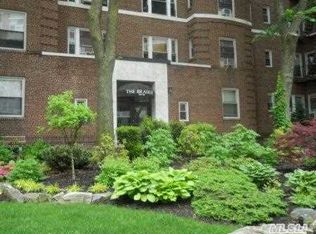 69-09 108th St APT 109, Forest Hills, NY 11375