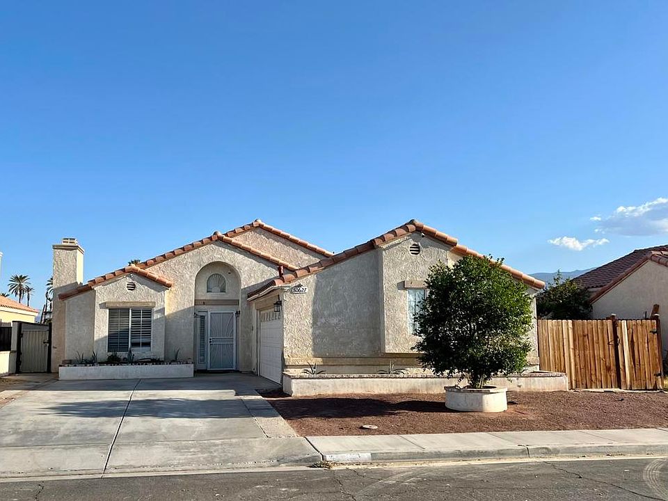 1st image of 80627 Jasmine Ln