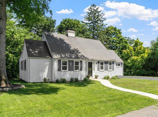 50 Miles St, Millbury, MA 01527