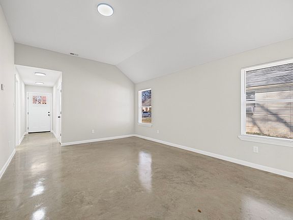 3rd image of 1166 Melrose St