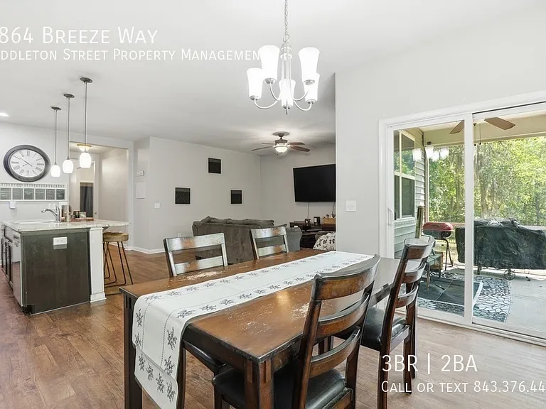 4864 Breeze Way — Photo 11