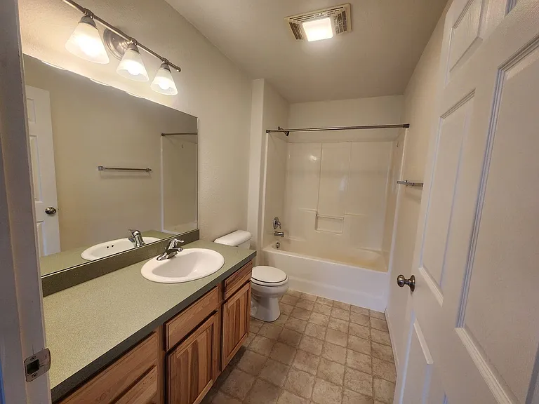 17 Diane Rd #163A — Photo 8