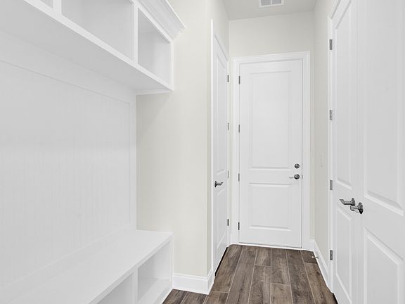 5th image of 4745 Anise Cir