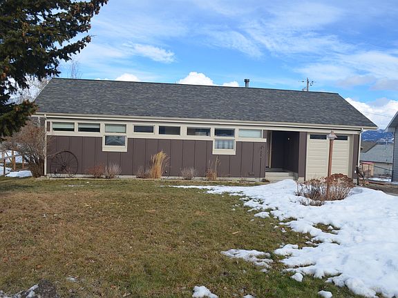 2nd image of 1215 N Cedar View Dr