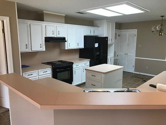 Large kitchen