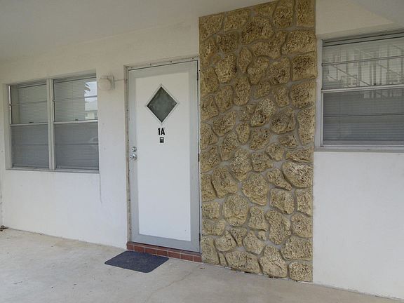 2nd image of 314 S J St APT 1