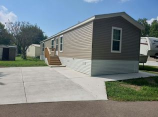 126 Maple Dr #62, Mankato, MN 56001