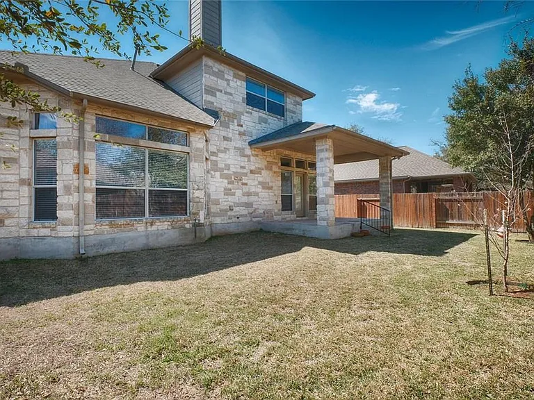 16228 Old Baldy Dr — Photo 20